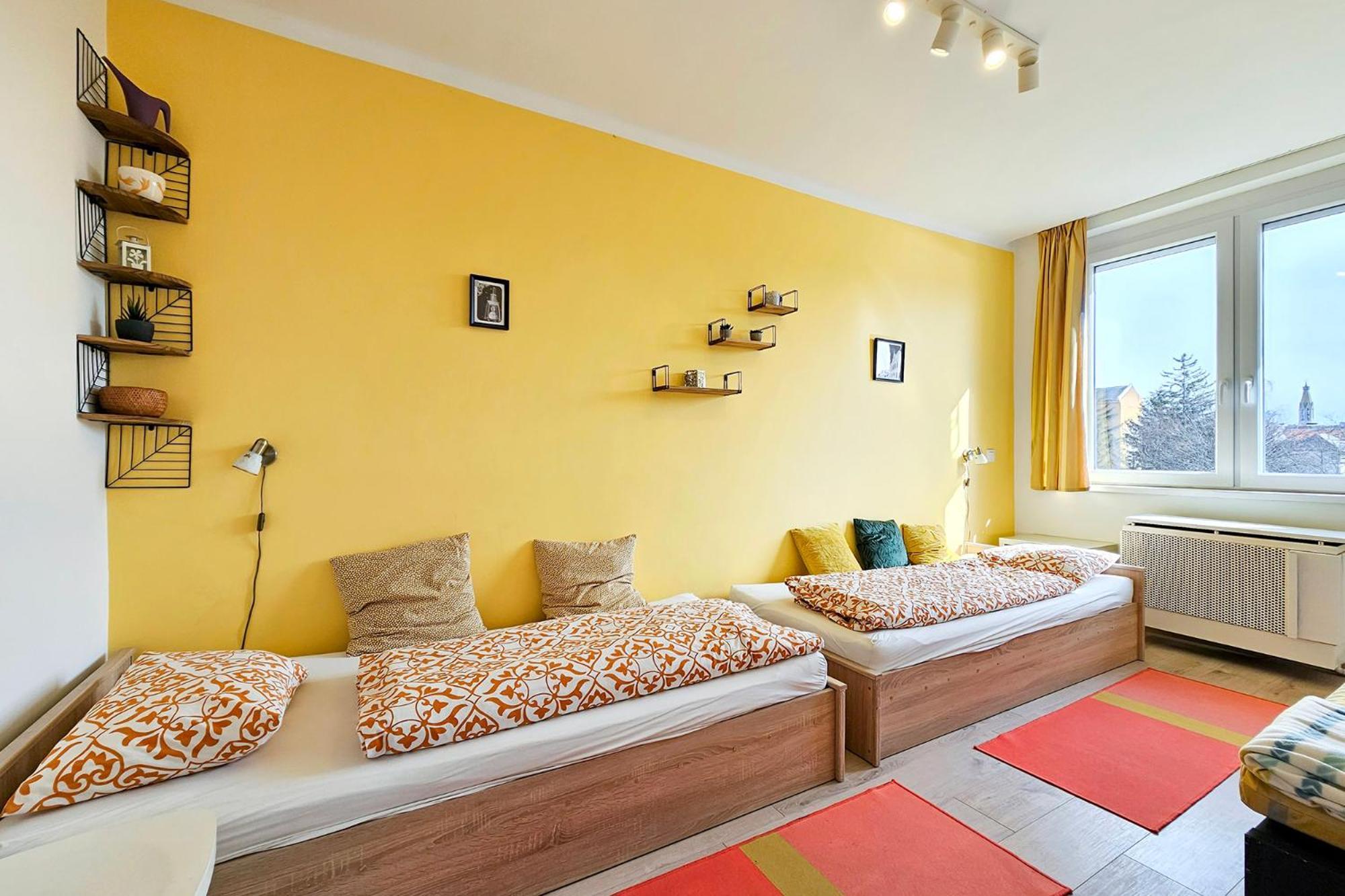 Market Apartman โชพรอน ภายนอก รูปภาพ