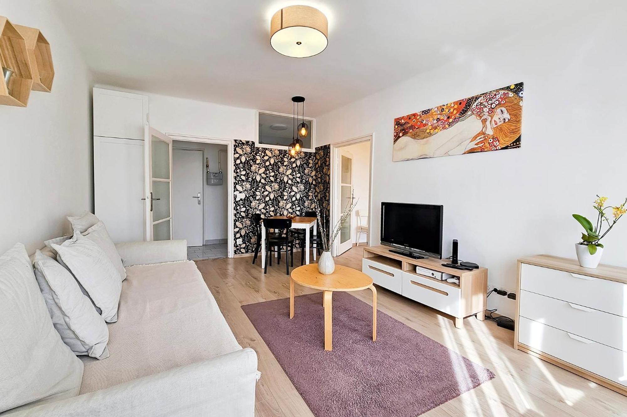 Market Apartman โชพรอน ภายนอก รูปภาพ